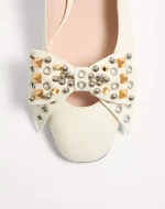 Valentino Bowow Pump In Kidskin With Studs 45Mm - Image 3